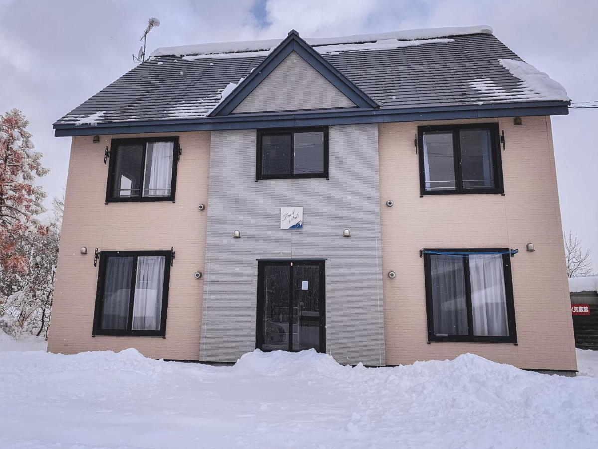 Trailside Apartments Niseko Кучан Екстериор снимка